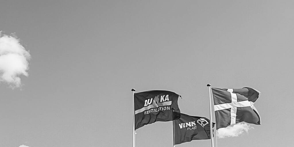 Pictures of flags outside DUKA HQ